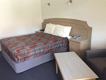 Nunawading Motor Inn - Gold Coast 4U 3