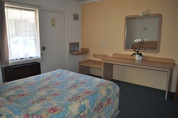 Nunawading Motor Inn - Gold Coast 4U 5