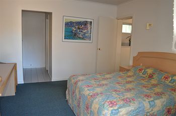 Nunawading Motor Inn - Gold Coast 4U 9