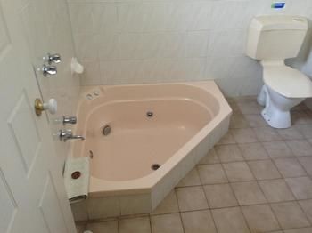 Nunawading Motor Inn - Gold Coast 4U 51