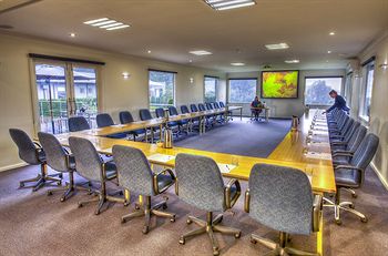 CountryPlace - Accommodation Gold Coast 11