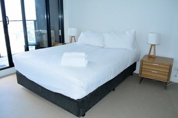 Apartments Melbourne Domain - South Melbourne - Accommodation Gold Coast 53