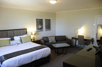 Riverside Oaks Golf Resort - Accommodation Gold Coast 14