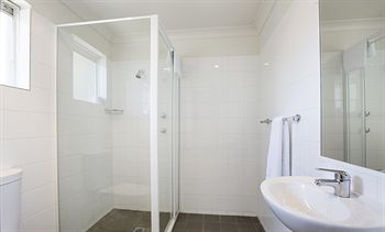 Colyton Hotel - Accommodation Gold Coast 1