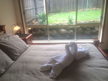 Australian Home Away @ East Doncaster Andersons Creek 1 - Accommodation Gold Coast 5