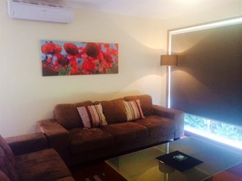 Australian Home Away @ East Doncaster Andersons Creek 1 - Accommodation Gold Coast 13