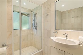 Picture Point - Accommodation Gold Coast 5