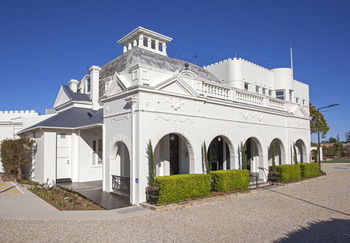 The Hydro Majestic Hotel - Accommodation Gold Coast 25