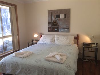 Australian Home Away @ Doncaster Andersons Creek 2 - Accommodation Gold Coast 3