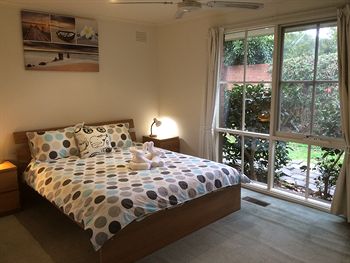 Australian Home Away Doncaster Elgar 2 - Accommodation Gold Coast 4