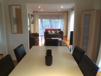 Australian Home Away Doncaster Elgar 2 - Accommodation Gold Coast 10
