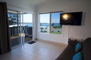 South Coast Retreat - Accommodation Gold Coast 12