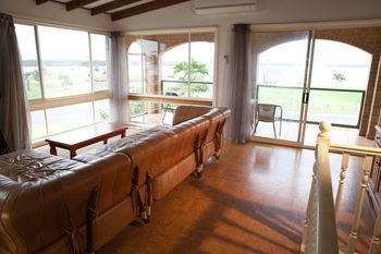 South Coast Retreat - Accommodation Gold Coast 25