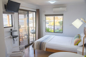 South Coast Retreat - Accommodation Gold Coast 44