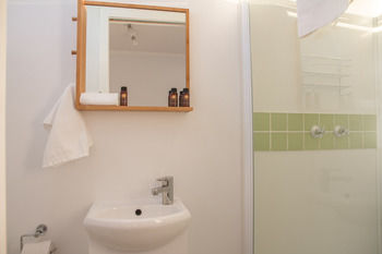 South Coast Retreat - Accommodation Gold Coast 45