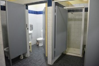 Oslo Hotel - Hostel - Accommodation Gold Coast 8