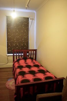 Oslo Hotel - Hostel - Accommodation Gold Coast 23