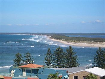 Tripcony Quays - Accommodation Gold Coast 6