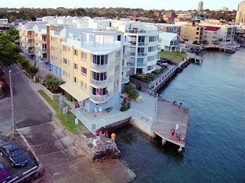 Tripcony Quays - Accommodation Gold Coast 7