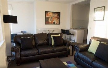 Albert Road Serviced Apartments - Accommodation Gold Coast 15
