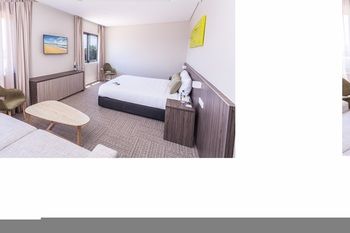 Ibis Styles The Entrance - Accommodation Gold Coast 0