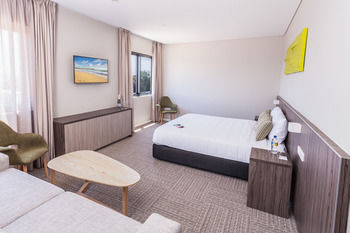 Ibis Styles The Entrance - Accommodation Gold Coast 6