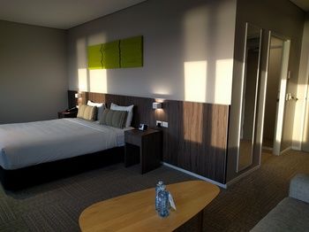 Ibis Styles The Entrance - Accommodation Gold Coast 17