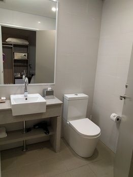 Ibis Styles The Entrance - Accommodation Gold Coast 34