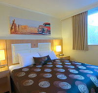 Park Squire Motor Inn and Serviced Apartments - Gold Coast 4U