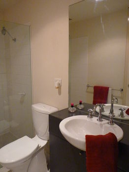 Australian Home Away @ Market Square Melbourne - Accommodation Gold Coast 0