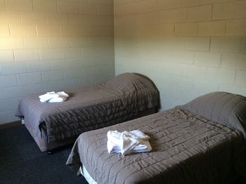 Golfview Hotel - Accommodation Gold Coast 5