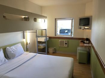 Ibis Budget Campbelltown - Accommodation Gold Coast 5