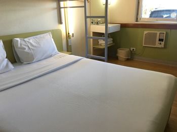 Ibis Budget Campbelltown - Accommodation Gold Coast 12