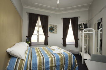 The George Street Hotel - Hostel - Accommodation Gold Coast 10