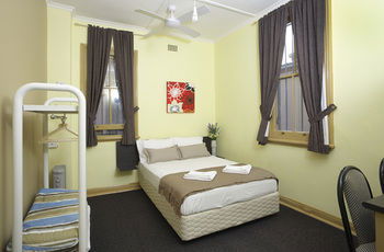 The George Street Hotel - Hostel - Accommodation Gold Coast 39