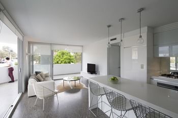 Bondi Beach Apartments - Accommodation Gold Coast 10