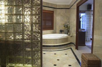 Kingfishers Manor @ Noosa - Accommodation Gold Coast 7