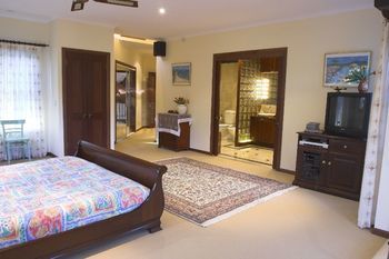 Kingfishers Manor @ Noosa - Accommodation Gold Coast 45