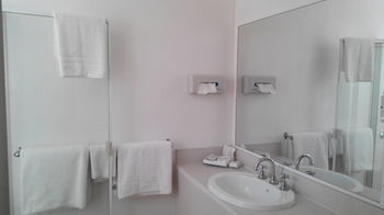 Branxton House Motel, Hunter Valley - Accommodation Gold Coast 10