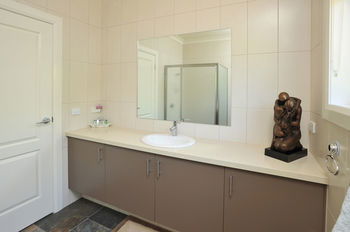 Langbrook Estate Cottages - Accommodation Gold Coast 13