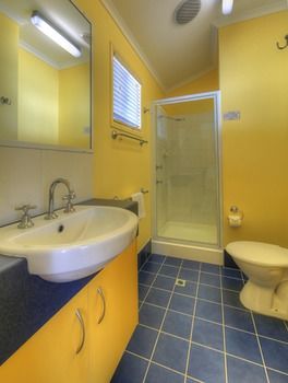 Alex Beach Cabins - Accommodation Gold Coast 2