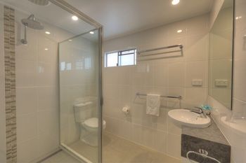 Alex Beach Cabins - Accommodation Gold Coast 6