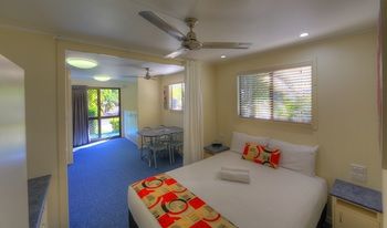 Alex Beach Cabins - Accommodation Gold Coast 29