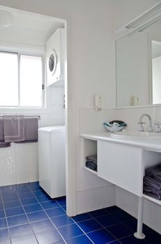 Baybrook Motor Inn & Apartments - Accommodation Gold Coast 0