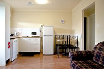 Baybrook Motor Inn & Apartments - Accommodation Gold Coast 28