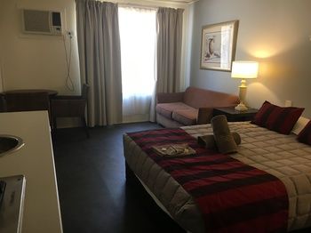 Australian Motor Homes Tourist Park - Accommodation Gold Coast 17