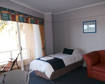 Ulladulla Harbour Motel - Accommodation Gold Coast 2