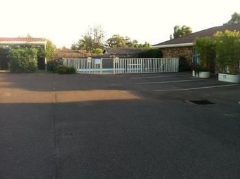 Golden Grain Motor Inn - Accommodation Gold Coast 0