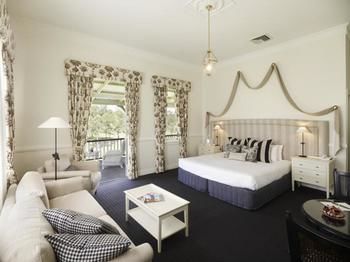 The Convent Hunter Valley - Accommodation Gold Coast 0