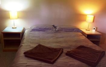 Hunter Hideaway Cottages - Accommodation Gold Coast 0